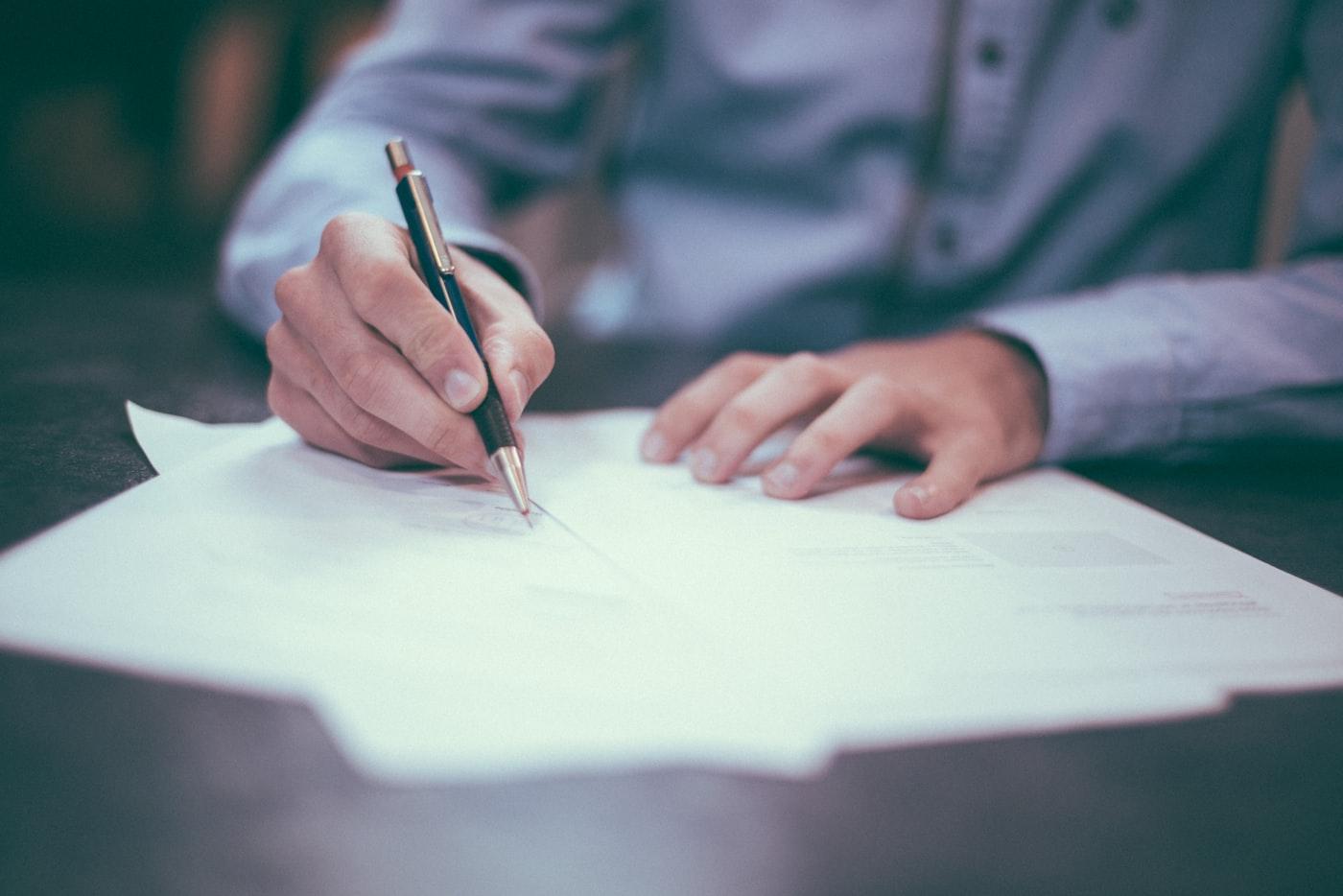 Reviewing and signing audit documentation